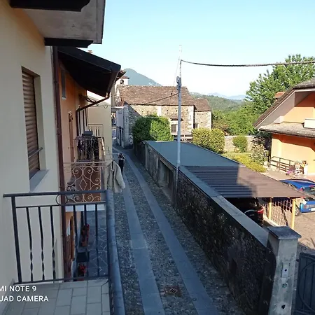Апартаменты Da Nonna Pina Cossogno